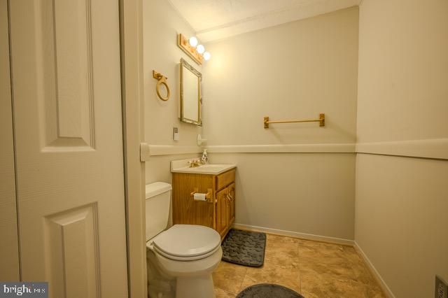 12510 BASSWOOD DR, Manassas, VA 20112