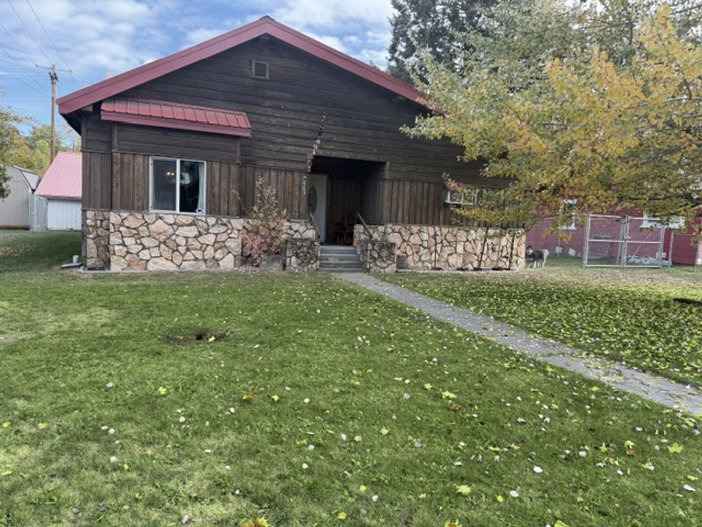403 Dakota Avenue, Libby, MT 59923 photo 2