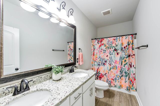 110 Devon Ct., Thibodaux, LA 70301