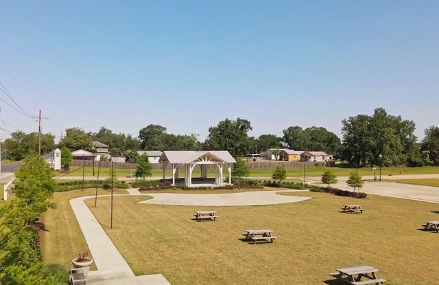 110 Devon Ct., Thibodaux, LA 70301