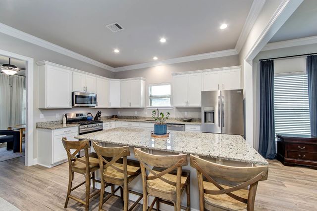 110 Devon Ct., Thibodaux, LA 70301