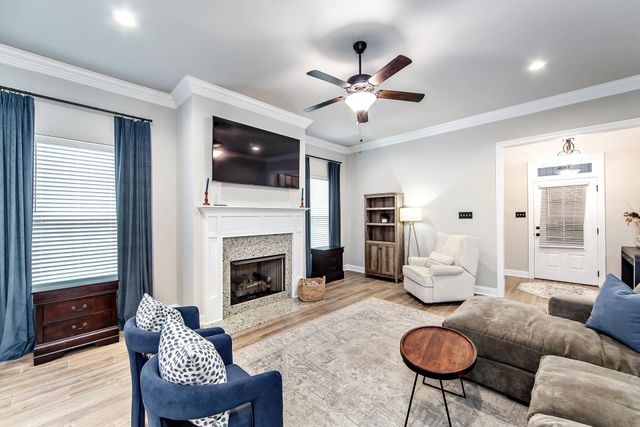 110 Devon Ct., Thibodaux, LA 70301