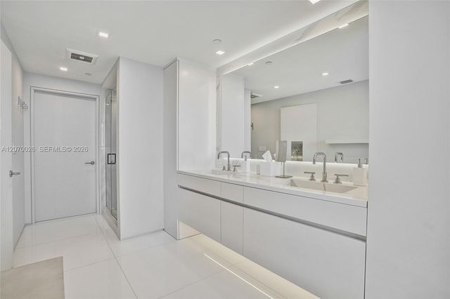 17875 Collins Avenue 3101, Sunny Isles Beach, FL 33160