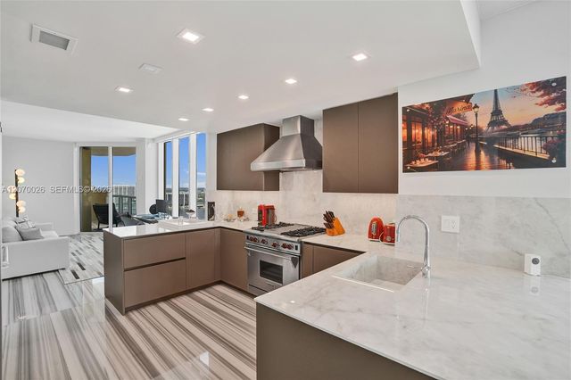 17875 Collins Avenue 3101, Sunny Isles Beach, FL 33160