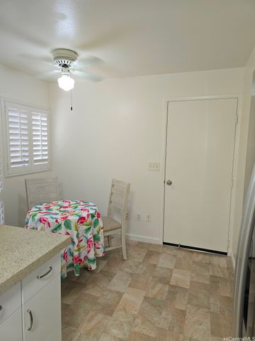 94-758 Lumiauau Street X2, Waipahu, HI 96797