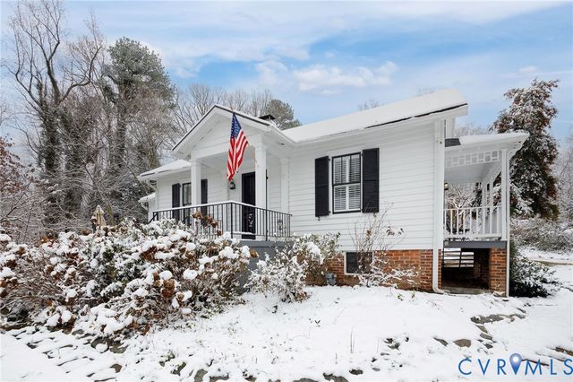 5606 Old Willow Ct, Richmond, VA 23225