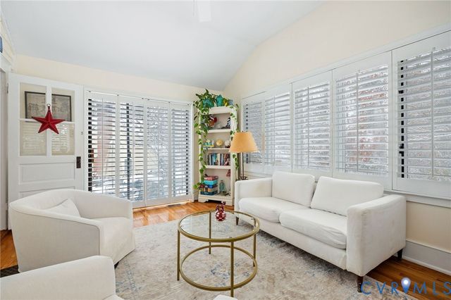 5606 Old Willow Ct, Richmond, VA 23225