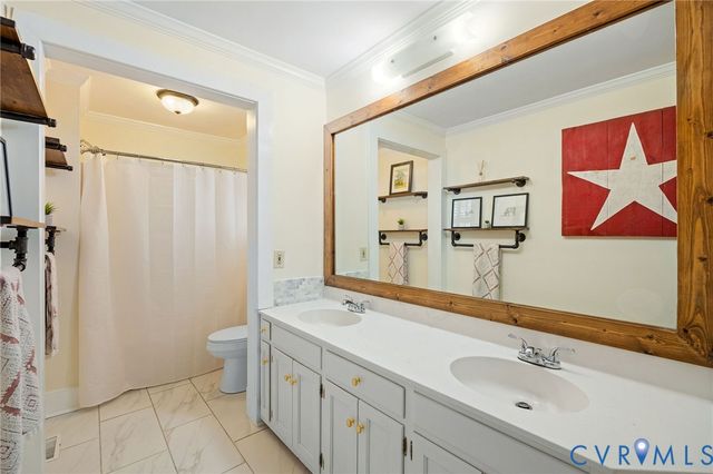 5606 Old Willow Ct, Richmond, VA 23225