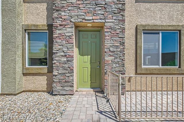 4393 Fire Glow Avenue, North Las Vegas, NV 89084