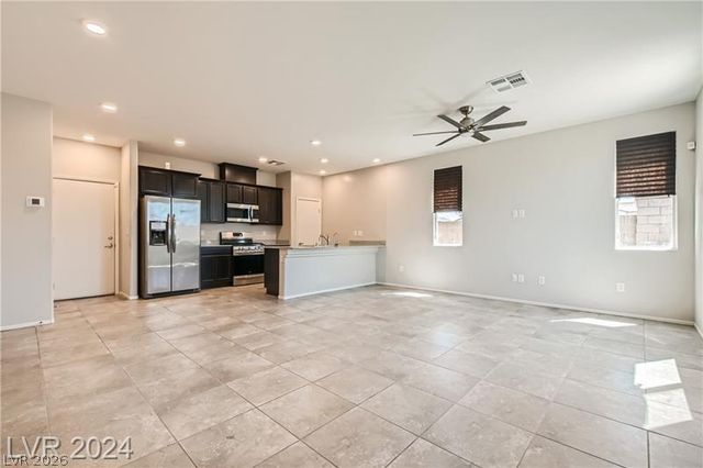 4393 Fire Glow Avenue, North Las Vegas, NV 89084
