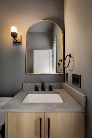 15 South Waverly, Boston, MA 02135