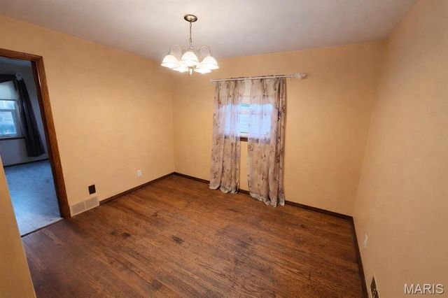 6013 Garfield Avenue, Berkeley, MO 63134