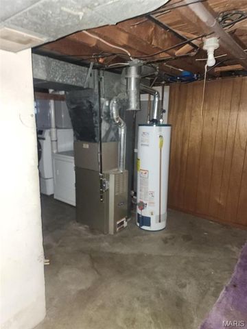 6013 Garfield Avenue, Berkeley, MO 63134