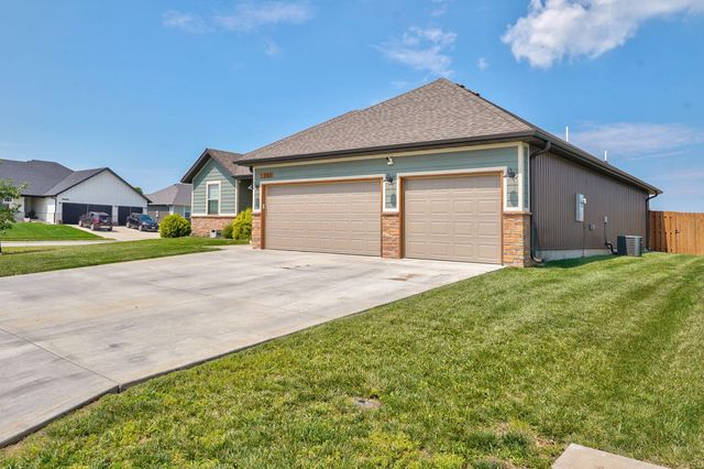 1251 S Antietam Road, Republic, MO 65738