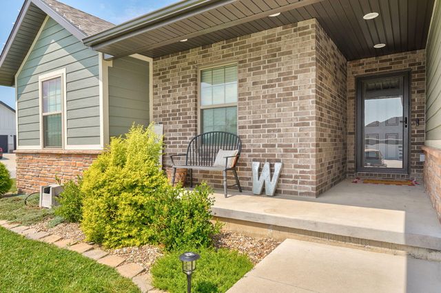 1251 S Antietam Road, Republic, MO 65738