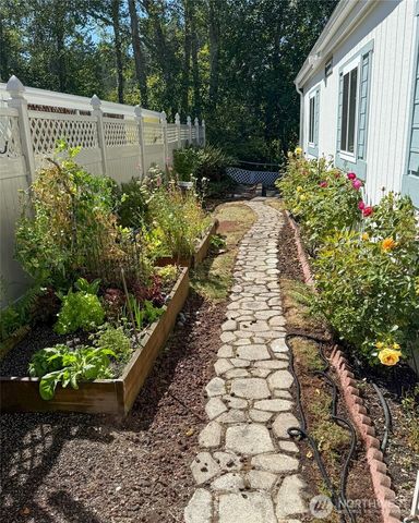 2414 Vista Lane, Anacortes, WA 98221