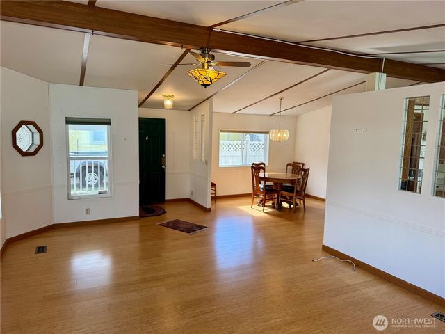 2414 Vista Lane, Anacortes, WA 98221