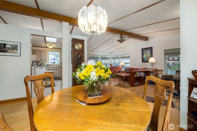 2414 Vista Lane, Anacortes, WA 98221