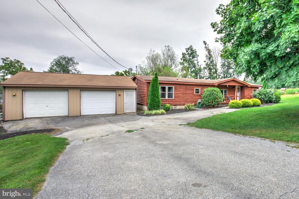 607 BUCHLAND RD, Narvon, PA 17555