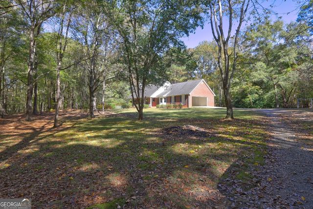 586 Higgins Road, Jackson, GA 30233
