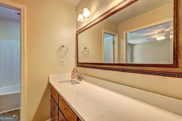 586 Higgins Road, Jackson, GA 30233