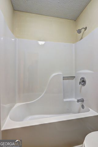 586 Higgins Road, Jackson, GA 30233