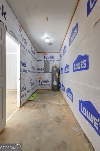 586 Higgins Road, Jackson, GA 30233