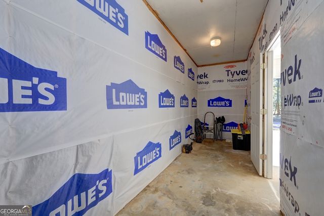 586 Higgins Road, Jackson, GA 30233