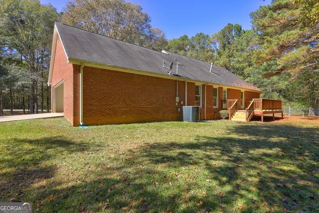 586 Higgins Road, Jackson, GA 30233