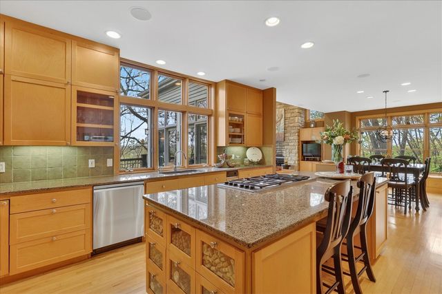 5069 Mountain Ridge Drive, Ada, MI 49301