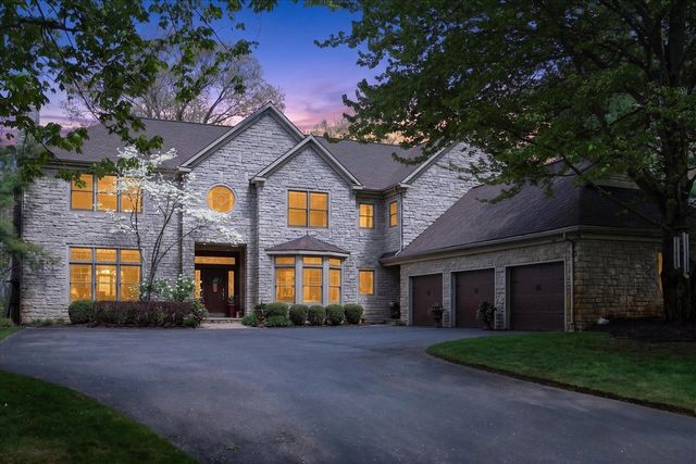 5069 Mountain Ridge Drive, Ada, MI 49301