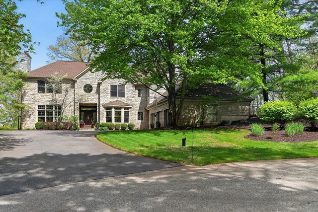 5069 Mountain Ridge Drive, Ada, MI 49301