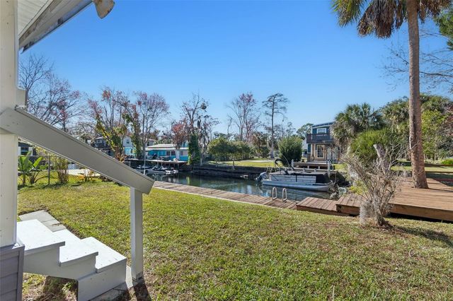 7287 ABERDEEN COURT, Weeki Wachee, FL 34607