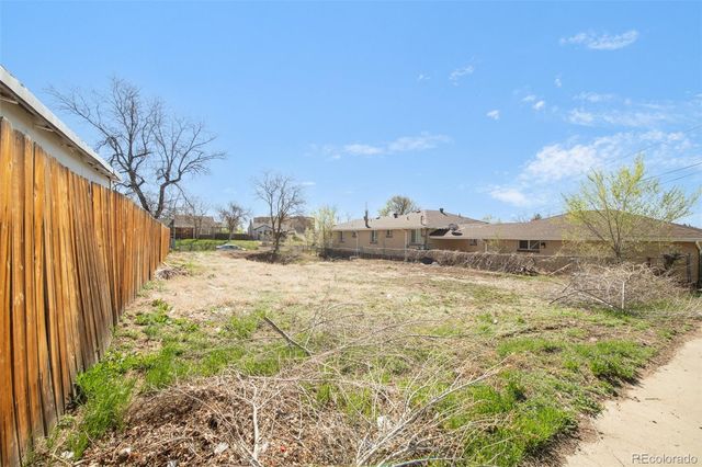 909-911 Wolff Street, Denver, CO 80204