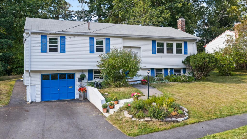 112 Dennett Street, Portland, ME 04102 — photo 2