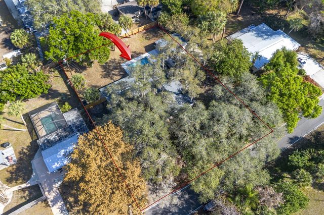 1300 Tumblin Kling Road, Fort Pierce, FL 34982