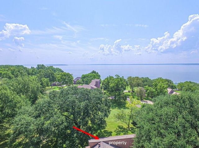 230 Mallard Point, Livingston, TX 77351