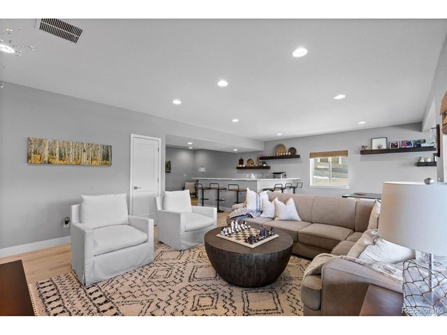 2111 Rim Ridge Dr, Castle Pines, CO 80108