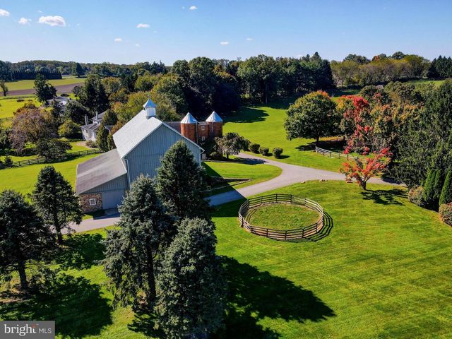 14921 OLD YORK RD, Phoenix, MD 21131