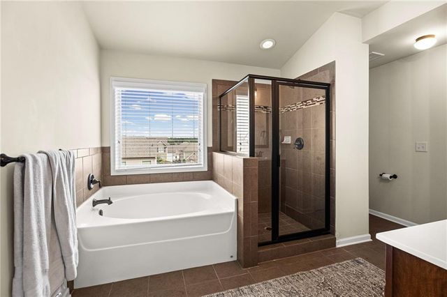 4945 Pont Du Gard Drive, Cumming, GA 30040