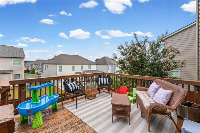 4945 Pont Du Gard Drive, Cumming, GA 30040