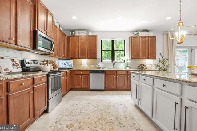 625 St Annes Place, Covington, GA 30016