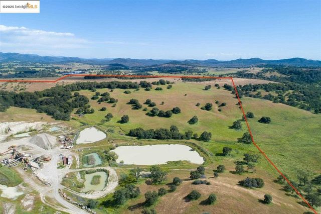15653 Hwy 108, Jamestown, CA 95327