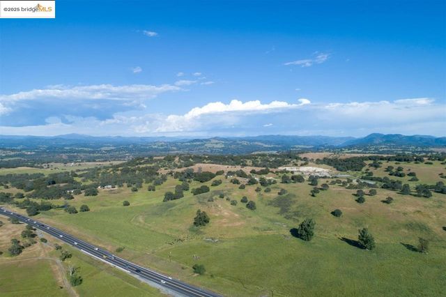 15653 Hwy 108, Jamestown, CA 95327