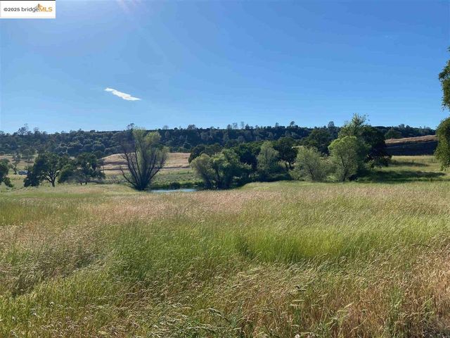 15653 Hwy 108, Jamestown, CA 95327