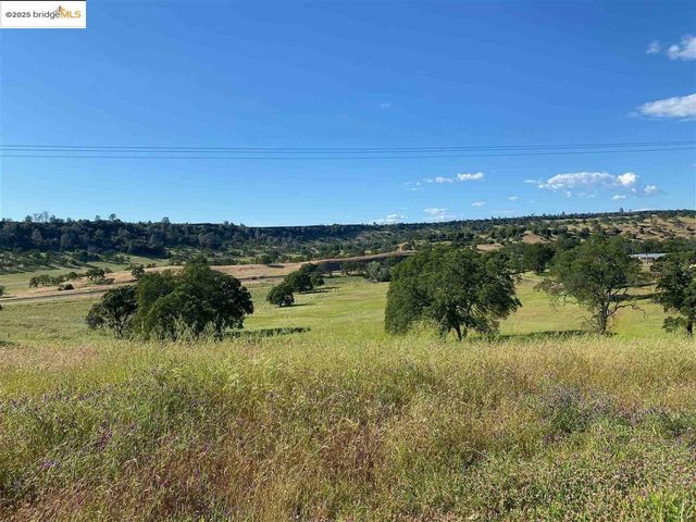 15653 Hwy 108, Jamestown, CA 95327