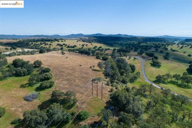 15653 Hwy 108, Jamestown, CA 95327