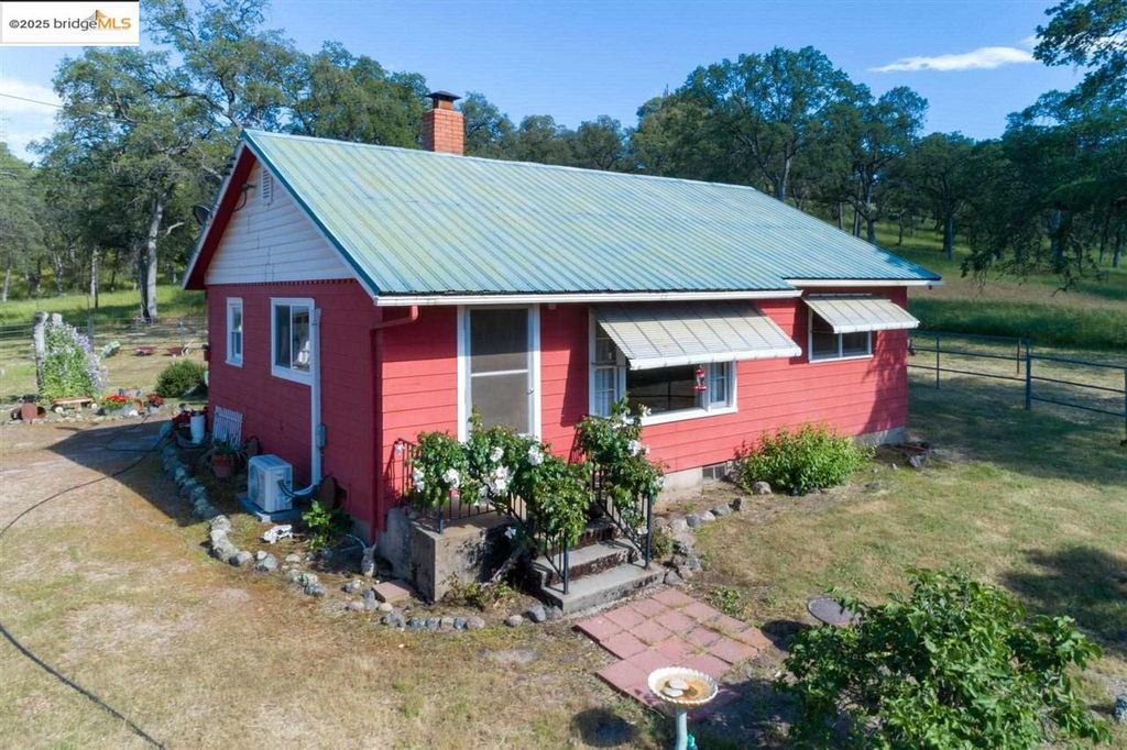 15653 Hwy 108, Jamestown, CA 95327