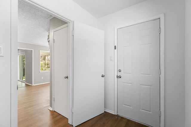 685 Sides Circle, Canton, TX 75103