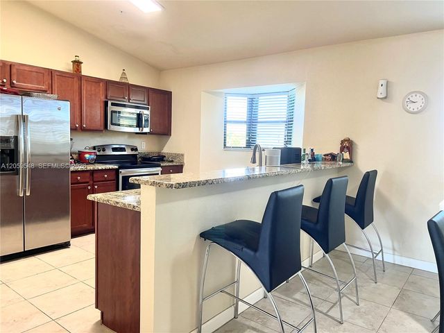 22301 SW 88th Pl 304-3, Cutler Bay, FL 33190